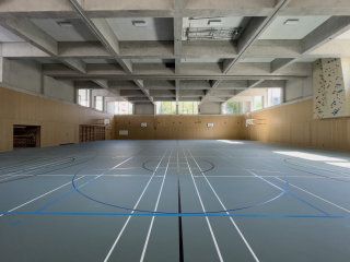 Bildergalerie Schulhaus Glattpark - Balz Murer - Turnhalle